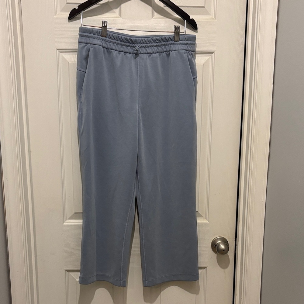 Lululemon Softstreme Crop Pants 24” HR Staight